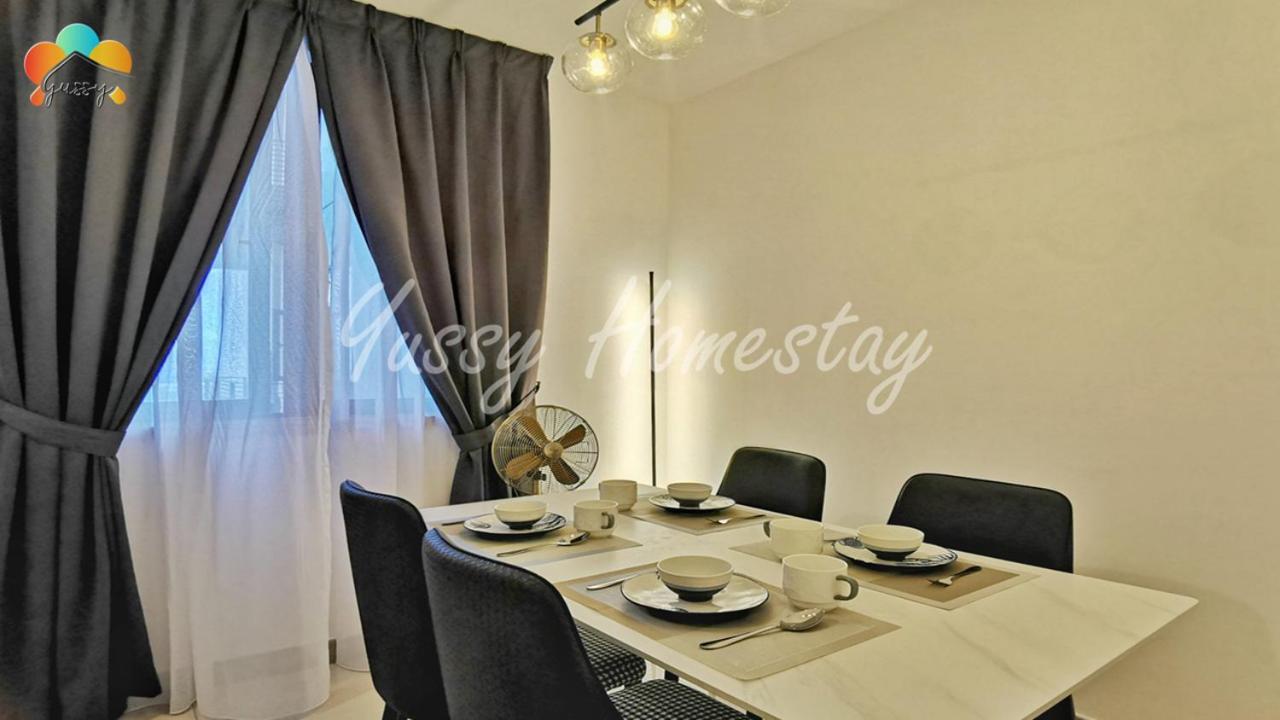 ג'והור בהרו Yussy 2 Bedrooms Condo At R&F Princess Cove מראה חיצוני תמונה