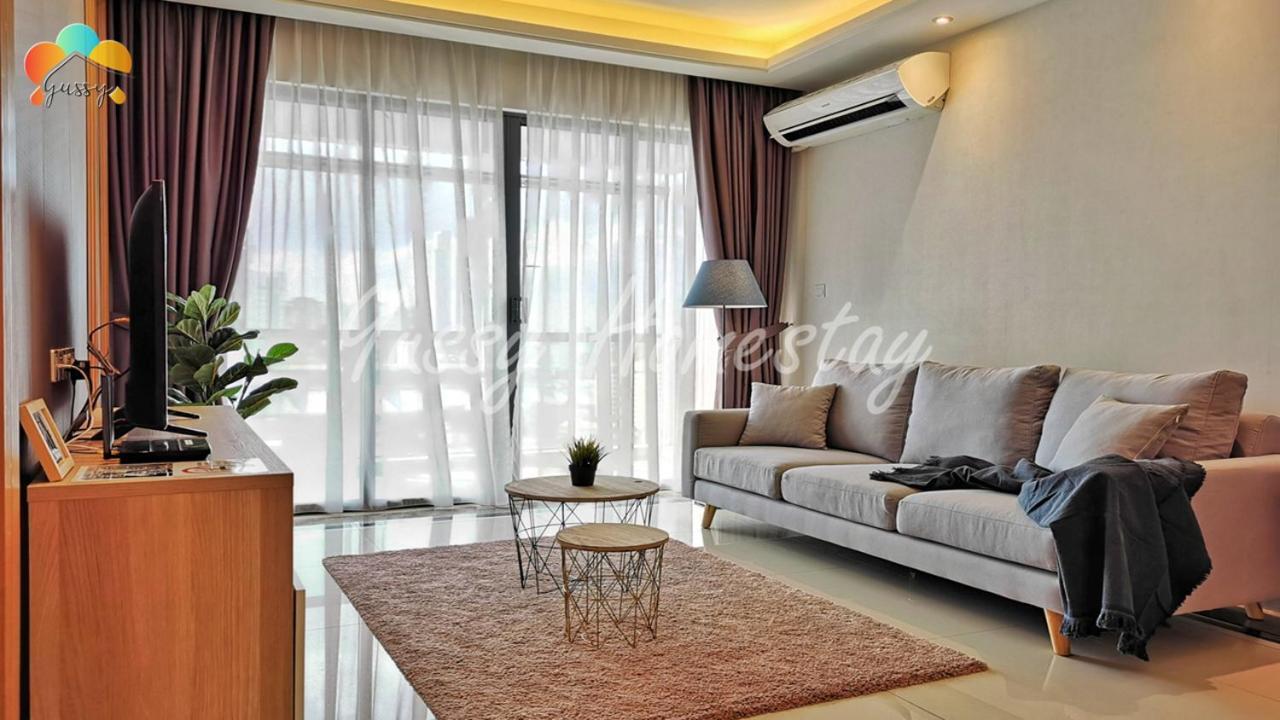 ג'והור בהרו Yussy 2 Bedrooms Condo At R&F Princess Cove מראה חיצוני תמונה