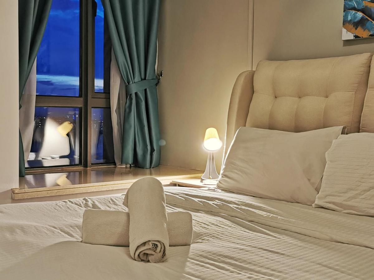 ג'והור בהרו Yussy 2 Bedrooms Condo At R&F Princess Cove מראה חיצוני תמונה