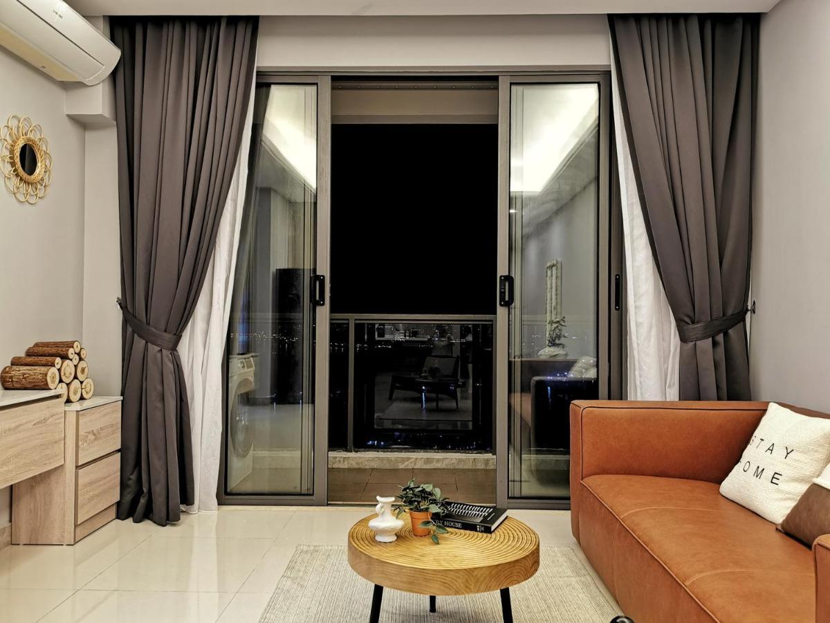 ג'והור בהרו Yussy 2 Bedrooms Condo At R&F Princess Cove מראה חיצוני תמונה