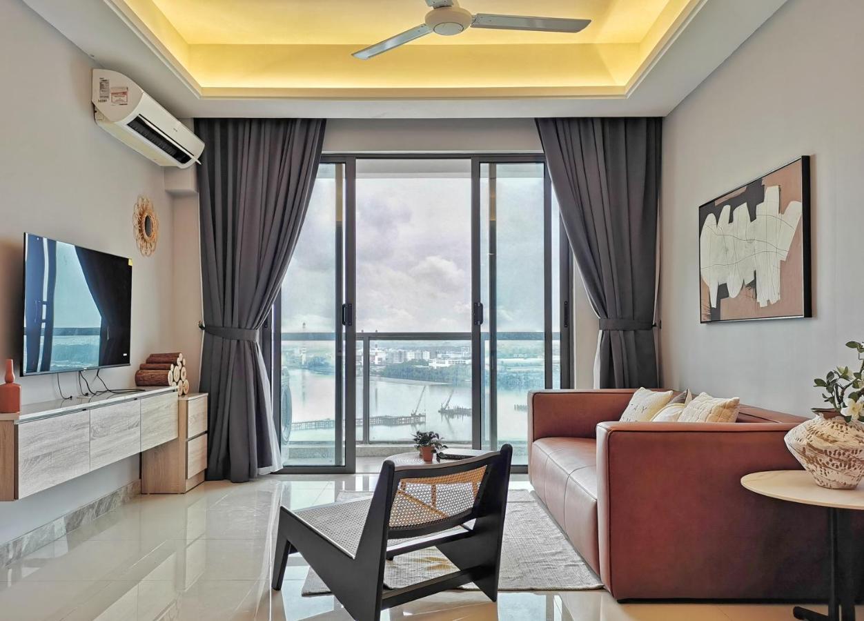 ג'והור בהרו Yussy 2 Bedrooms Condo At R&F Princess Cove מראה חיצוני תמונה